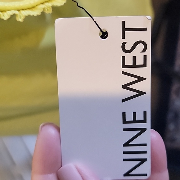 NWT Nine West Lime Green Ruffle‎ Sleeve Tank Top Size Large - Picture 4 of 5
